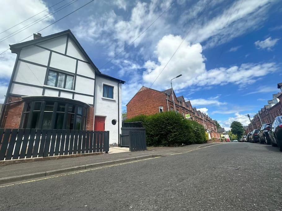 Friars Bush House Belfast - Stunning 4 Bedroom Detached House In Exclusive Queens Quarter Luxury Belfast City Centre Exterior photo