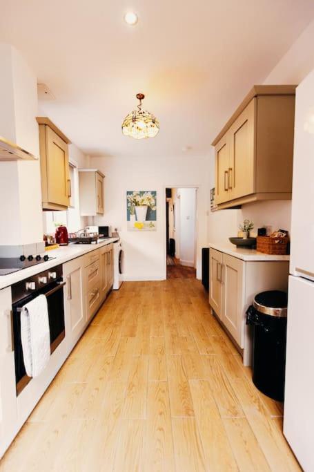 Friars Bush House Belfast - Stunning 4 Bedroom Detached House In Exclusive Queens Quarter Luxury Belfast City Centre Exterior photo